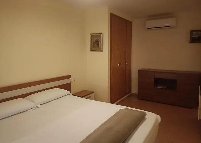 Atico Flores Y Mar Apartament *